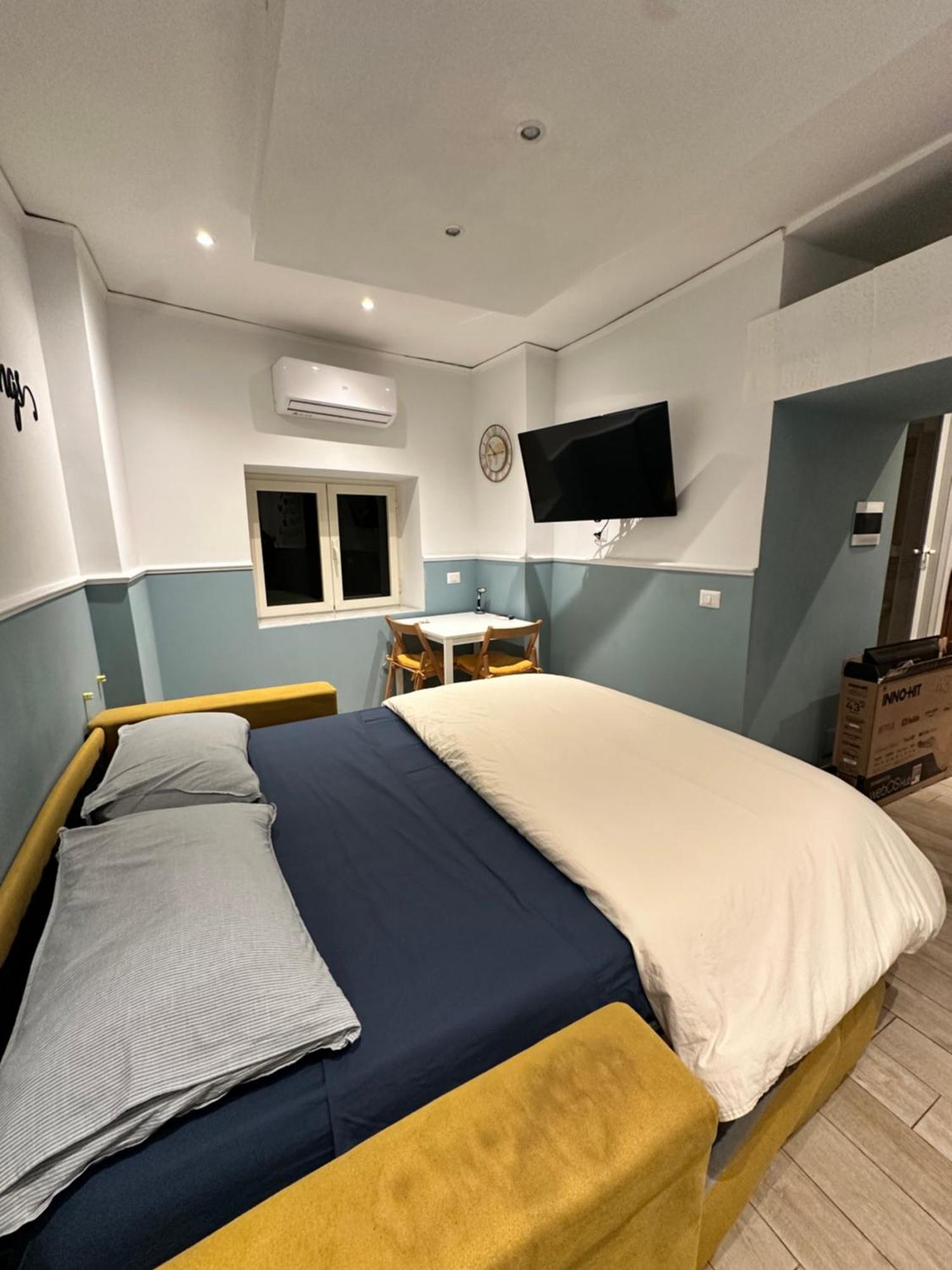 Pazz House Apartment Naples Exterior photo